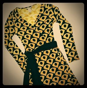 DVF "CAMELITA" 100% SILK WRAP DRESS